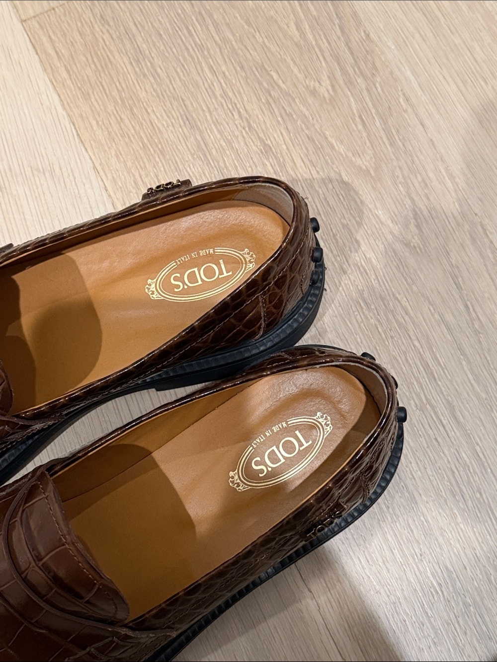 Tod's Brown Croc-Embossed Leather Penny Loafers for Women - Picture 2 of 7